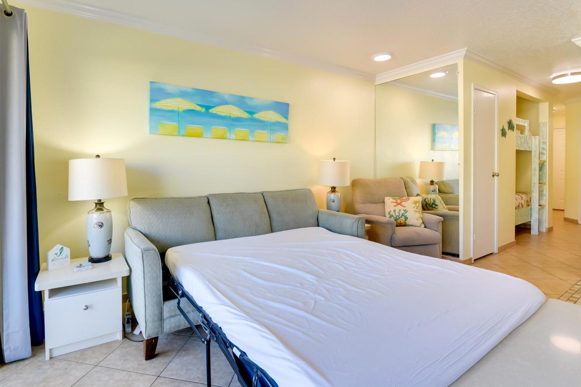 Coastal Galveston Condo Walk To Shoreline! Exterior photo